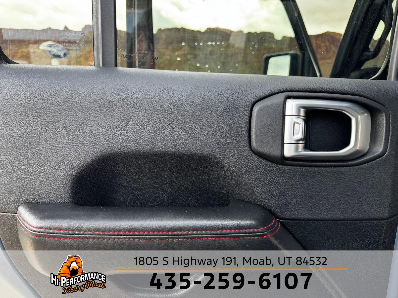 Used 2024 Jeep Wrangler Unlimited Rubicon AWD/4WD image 62