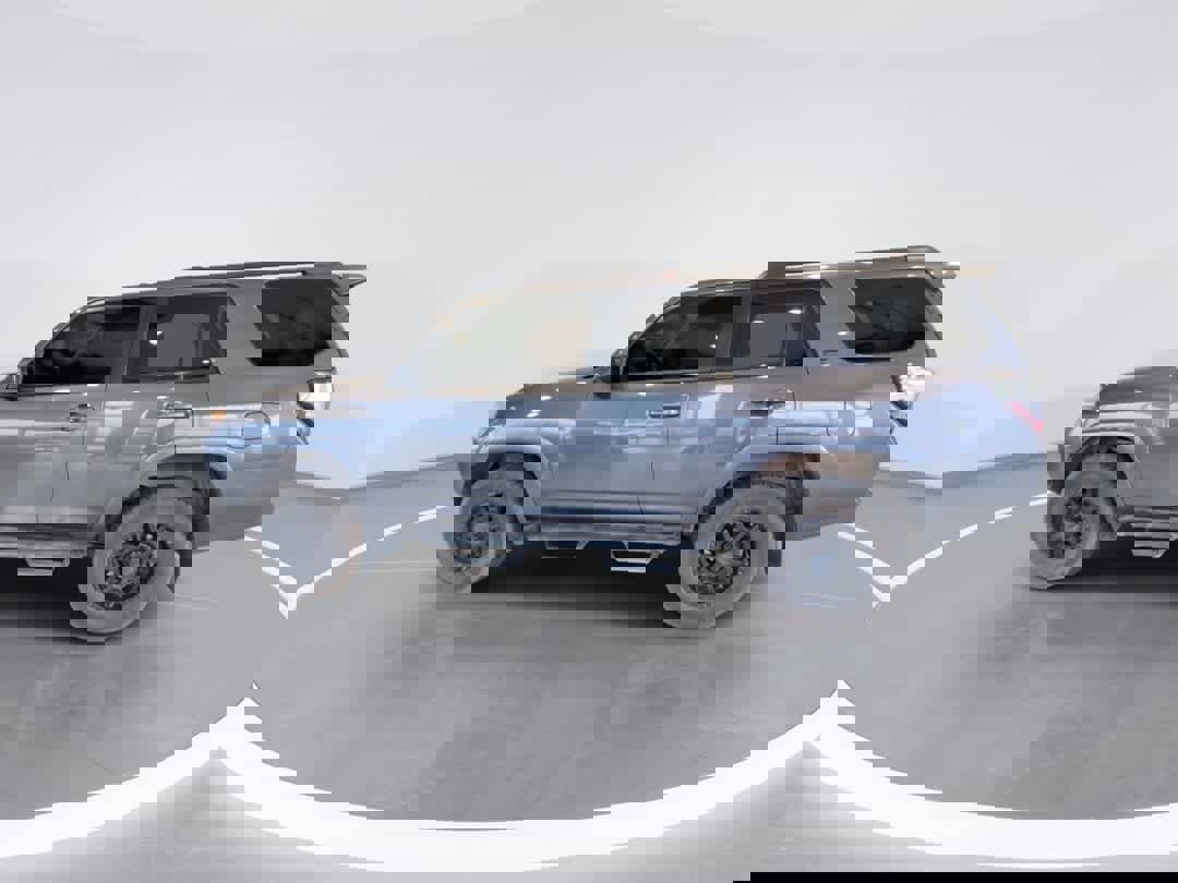 Used 2015 Toyota 4Runner SR5 image 5