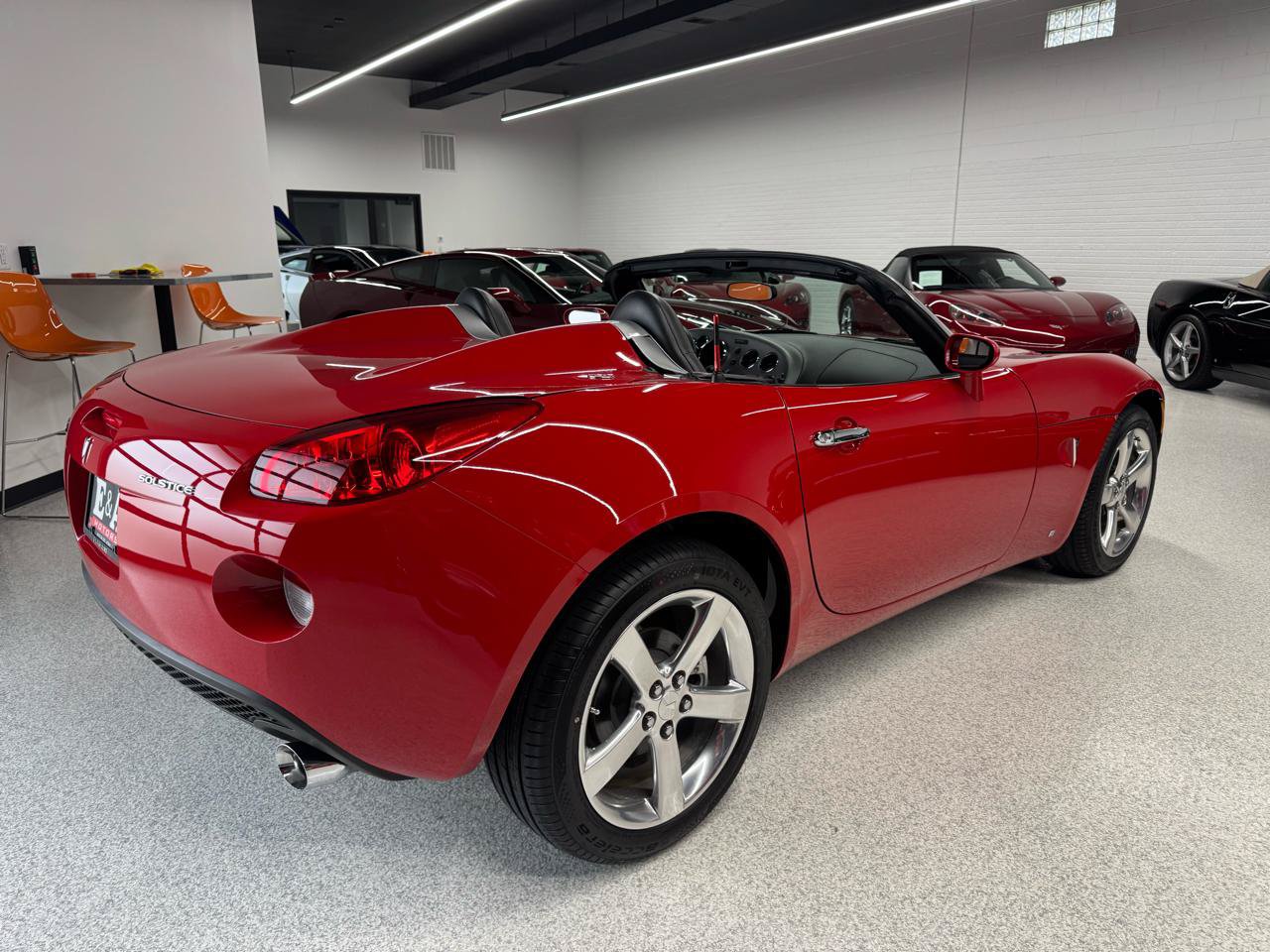 Used 2007 Pontiac Solstice Convertible w/ Premium Package RWD image 14