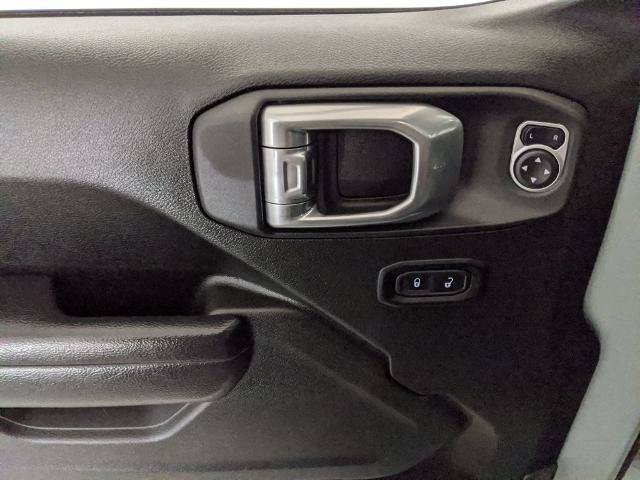 Used 2024 Jeep Wrangler Unlimited Sport AWD/4WD image 14
