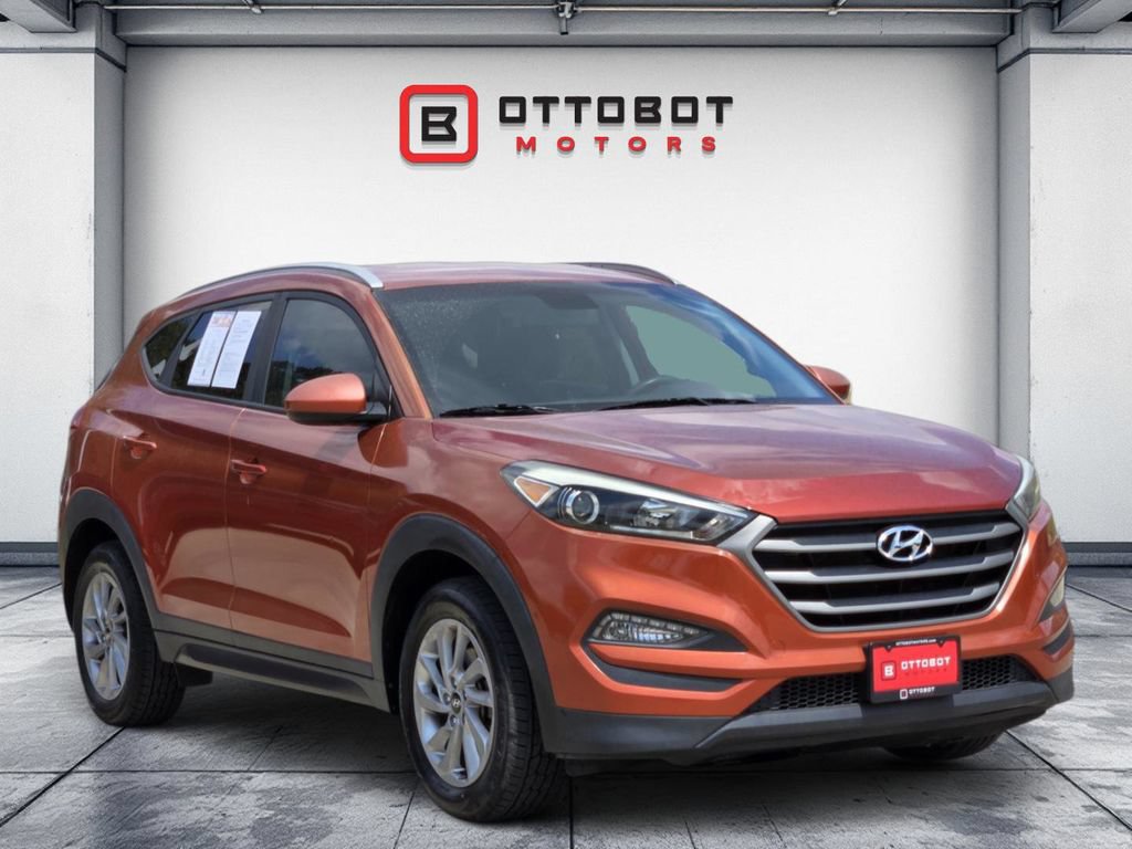 Used 2016 Hyundai Tucson SE w/ Option Group 02 FWD image 2