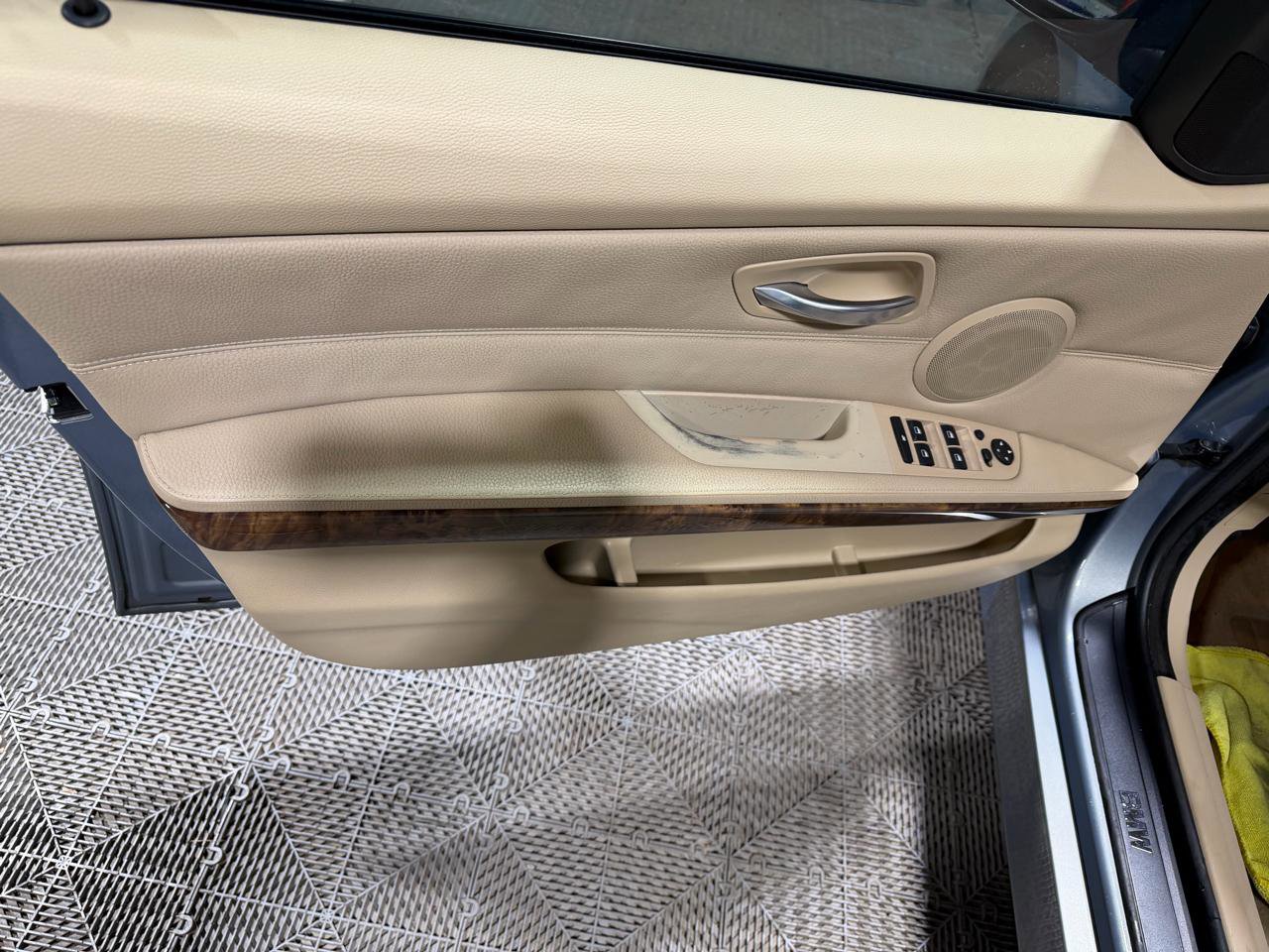 Used 2007 BMW 328i Sedan image 25