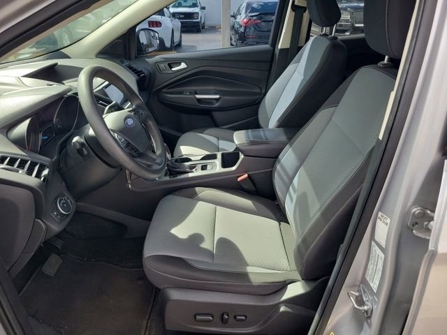 Used 2018 Ford Escape SE image 12