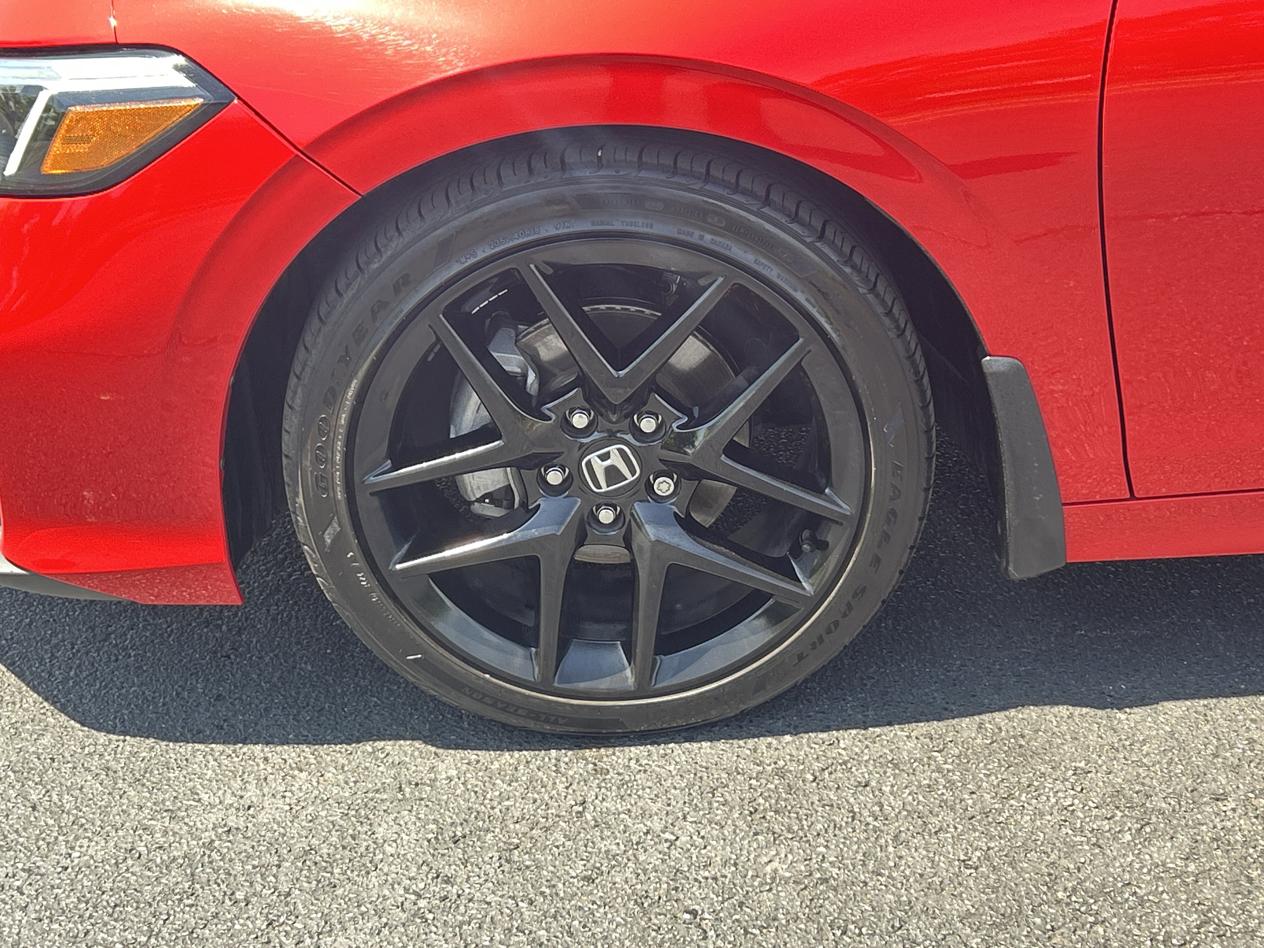 Used 2025 Honda Civic Sport image 32