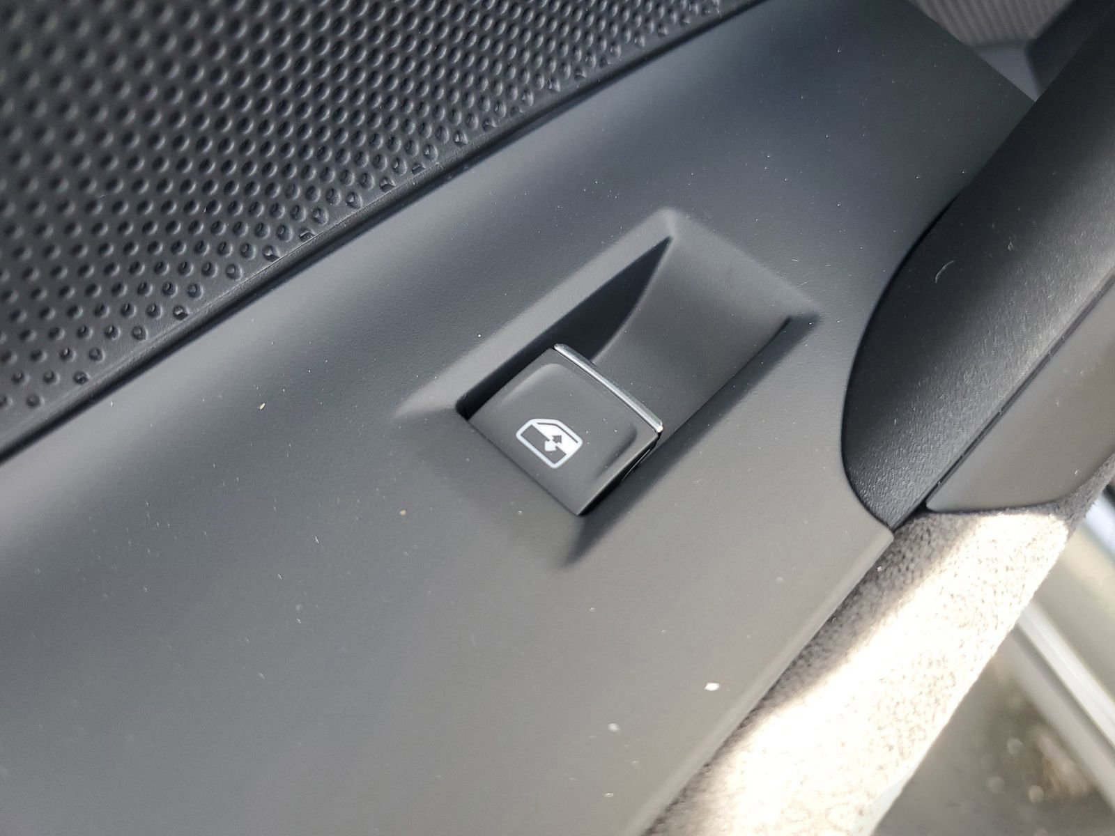 New 2025 Audi SQ5 Premium Plus image 17