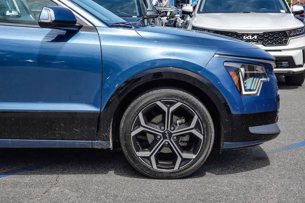 Certified 2023 Kia Niro EX Touring FWD image 9