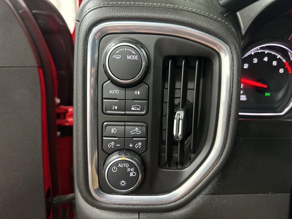Used 2020 Chevrolet Silverado 1500 RST w/ All-Star Edition AWD/4WD image 34