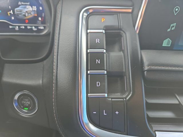 Used 2023 Chevrolet Tahoe High Country AWD/4WD image 38