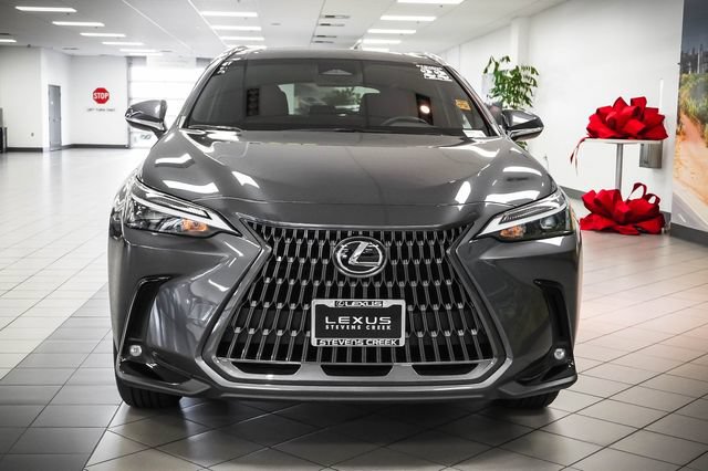 Used 2022 Lexus NX 350h AWD w/ Towing Package (2000 Lbs) image 4
