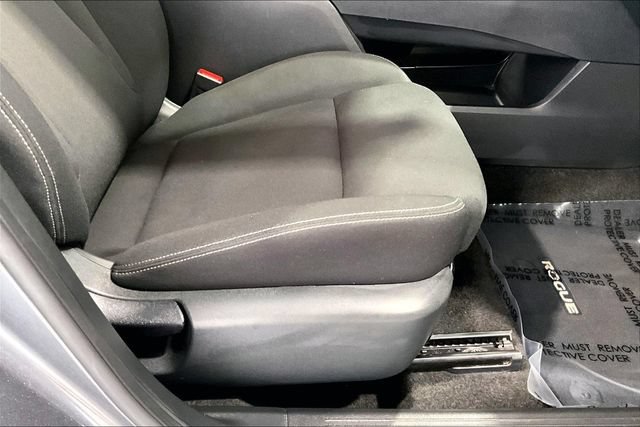 Used 2023 Nissan Rogue S AWD/4WD image 47