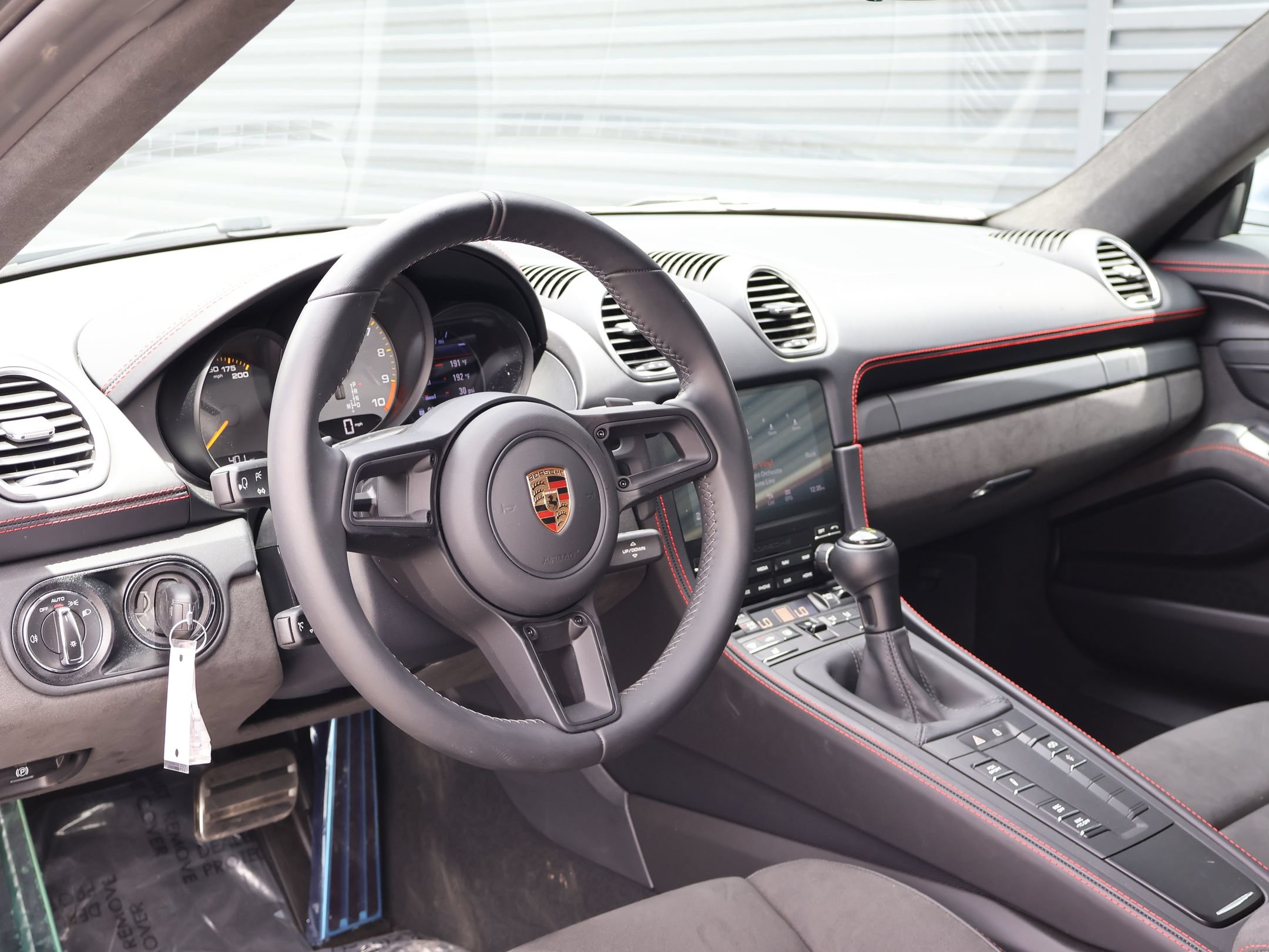Used 2025 Porsche 718 Boxster Spyder RS w/ Accent Package Logos RWD image 4