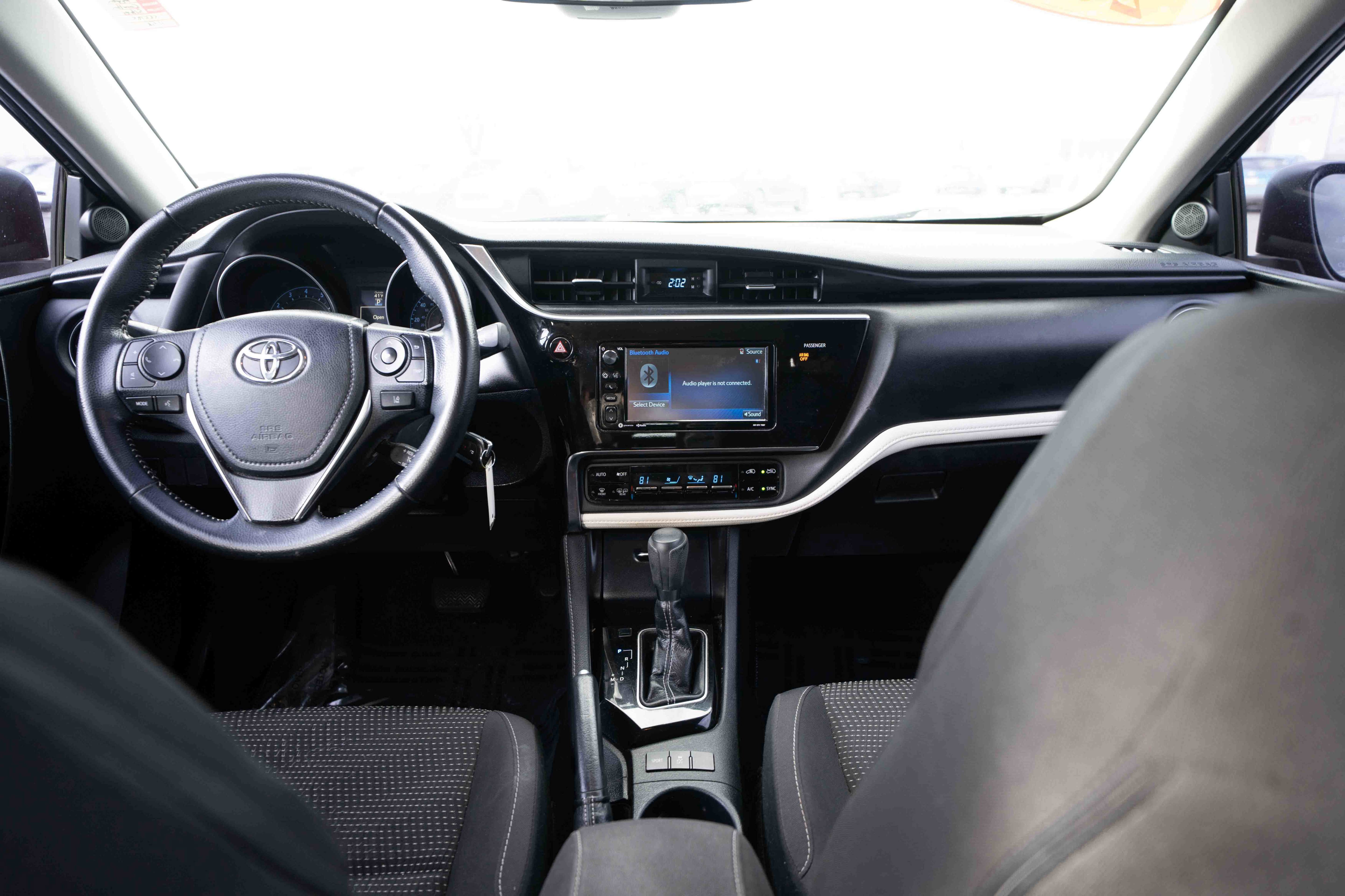 Used 2018 Toyota Corolla iM image 20