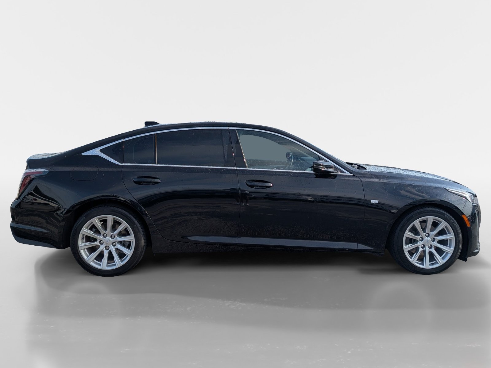 Used 2023 Cadillac CT5 Luxury w/ Cold Weather Package RWD image 3