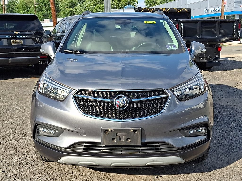 Used 2019 Buick Encore Sport Touring AWD/4WD image 2