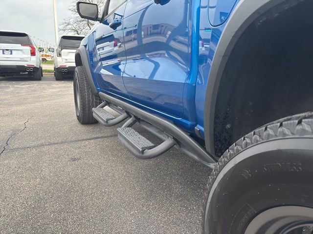 Used 2023 Chevrolet Colorado ZR2 w/ ZR2 Convenience Package III AWD/4WD image 40