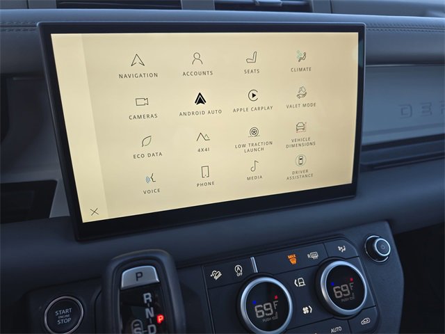 Used 2025 Land Rover Defender 110 S image 20