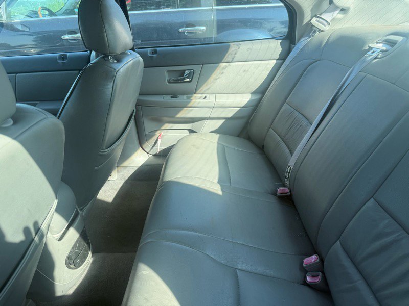Used 2003 Mercury Sable GS image 7