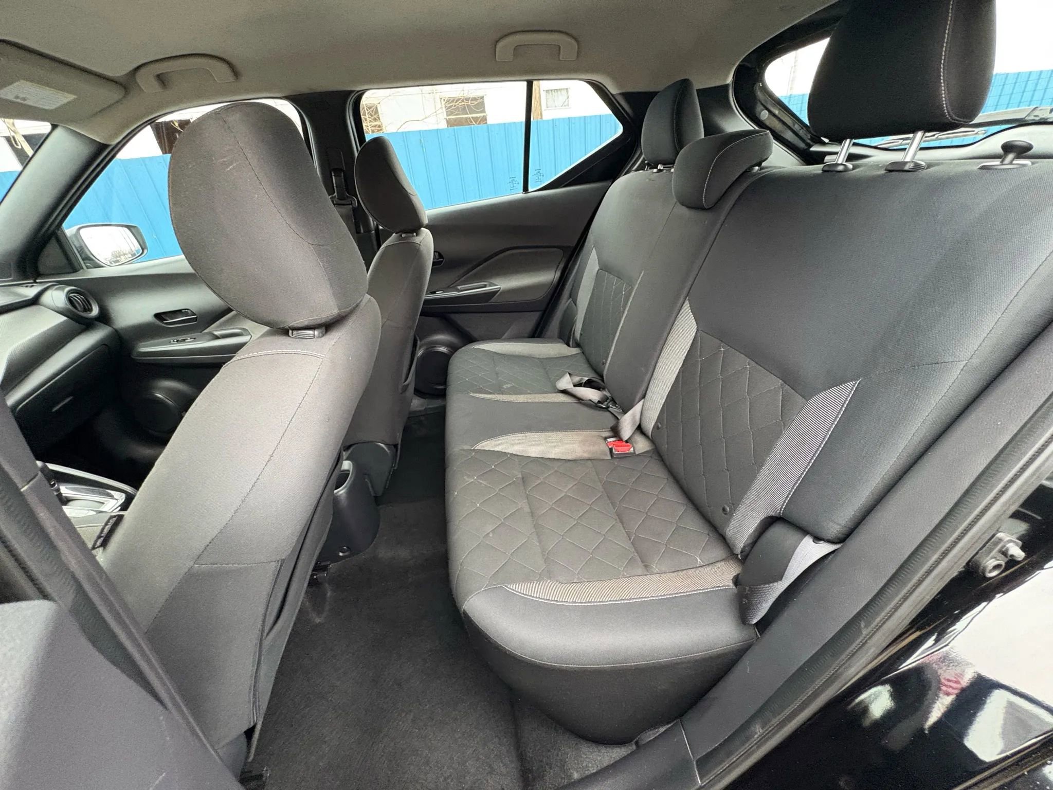 Used 2019 Nissan Kicks S image 15