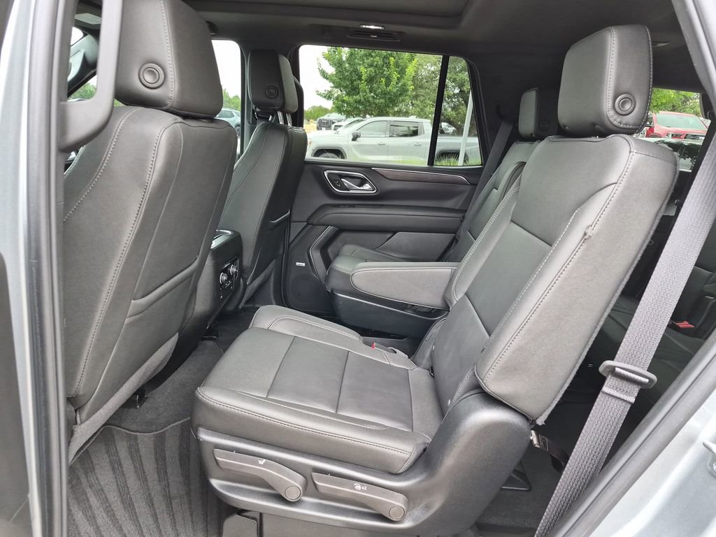 Used 2024 Chevrolet Tahoe Z71 w/ Off-Road Capability Package AWD/4WD image 38