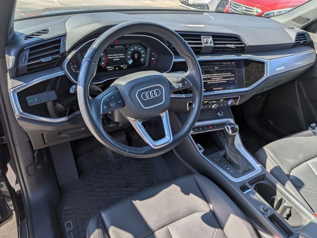 Used 2022 Audi Q3 2.0T Premium image 9