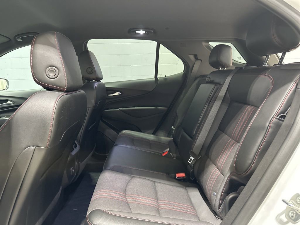 Used 2024 Chevrolet Equinox RS AWD/4WD image 14
