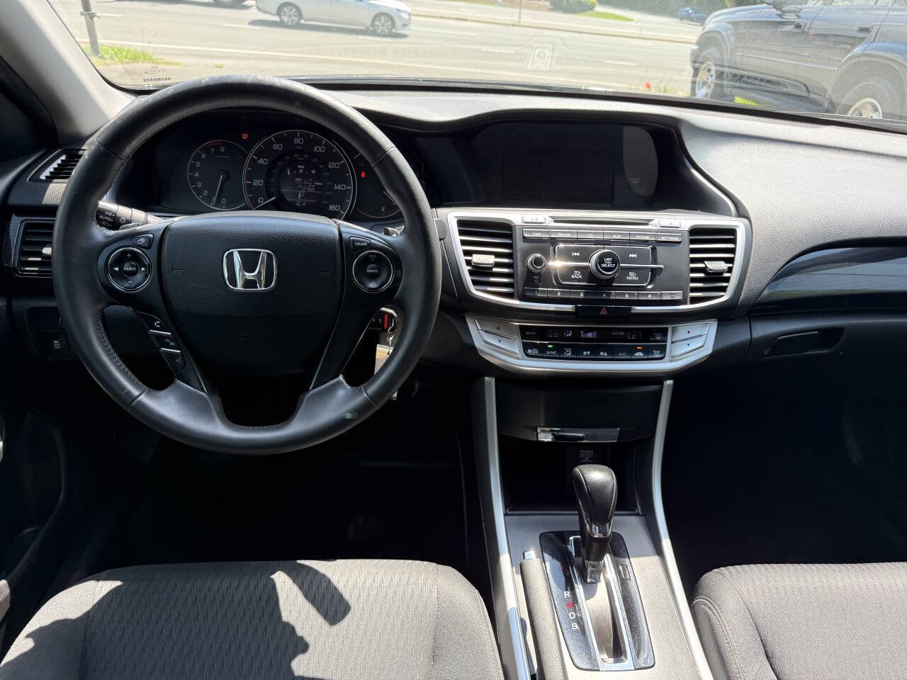 Used 2015 Honda Accord Sport image 17