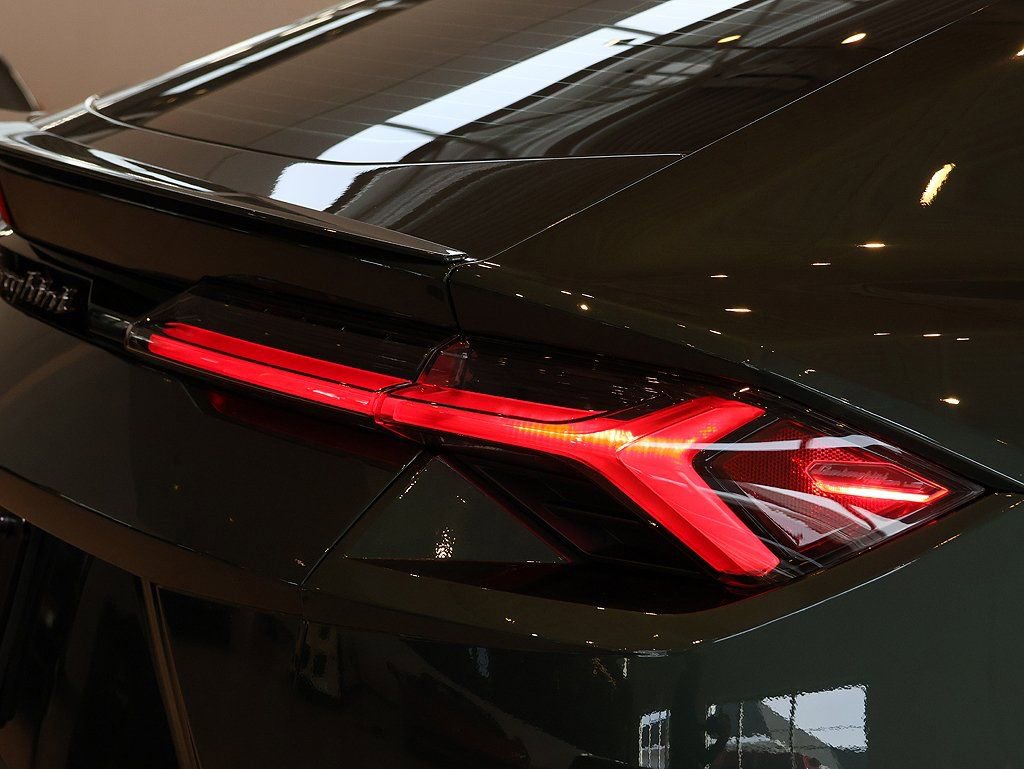 Used 2023 Lamborghini Urus S image 27