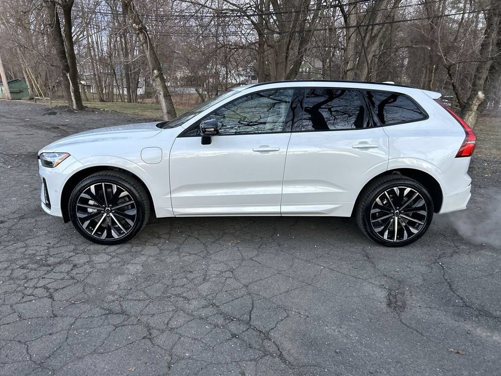 New 2026 Volvo XC60 T8 Ultra w/ Climate Package AWD/4WD image 5