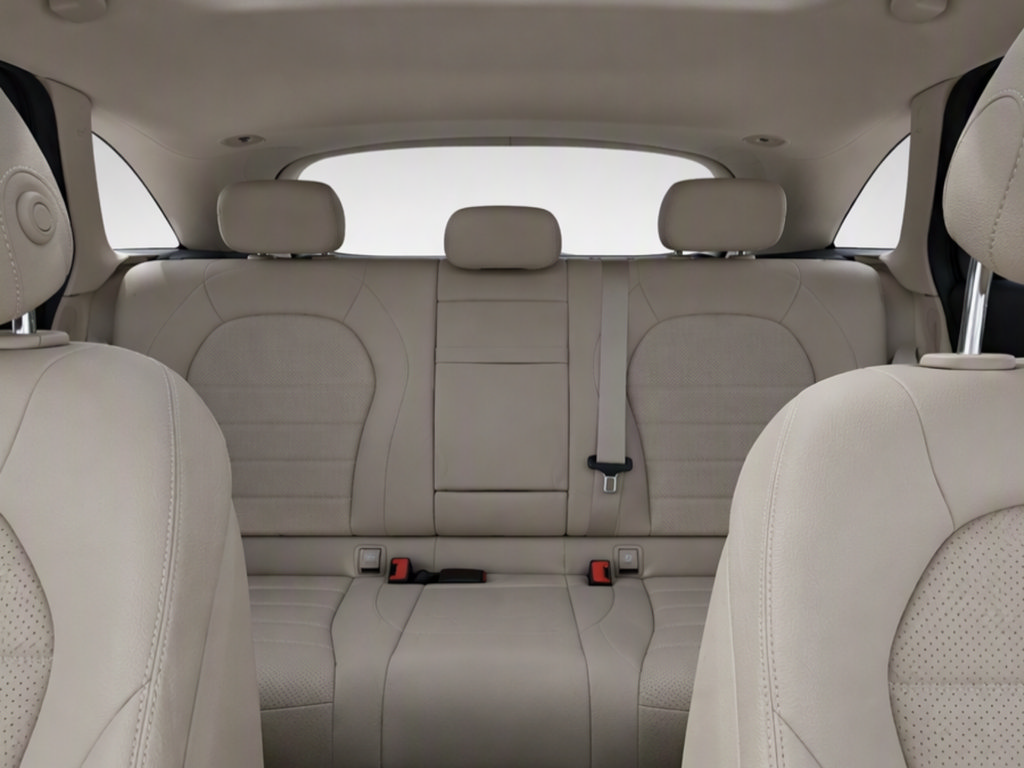 Used 2019 Mercedes-Benz GLC 300 4MATIC image 18