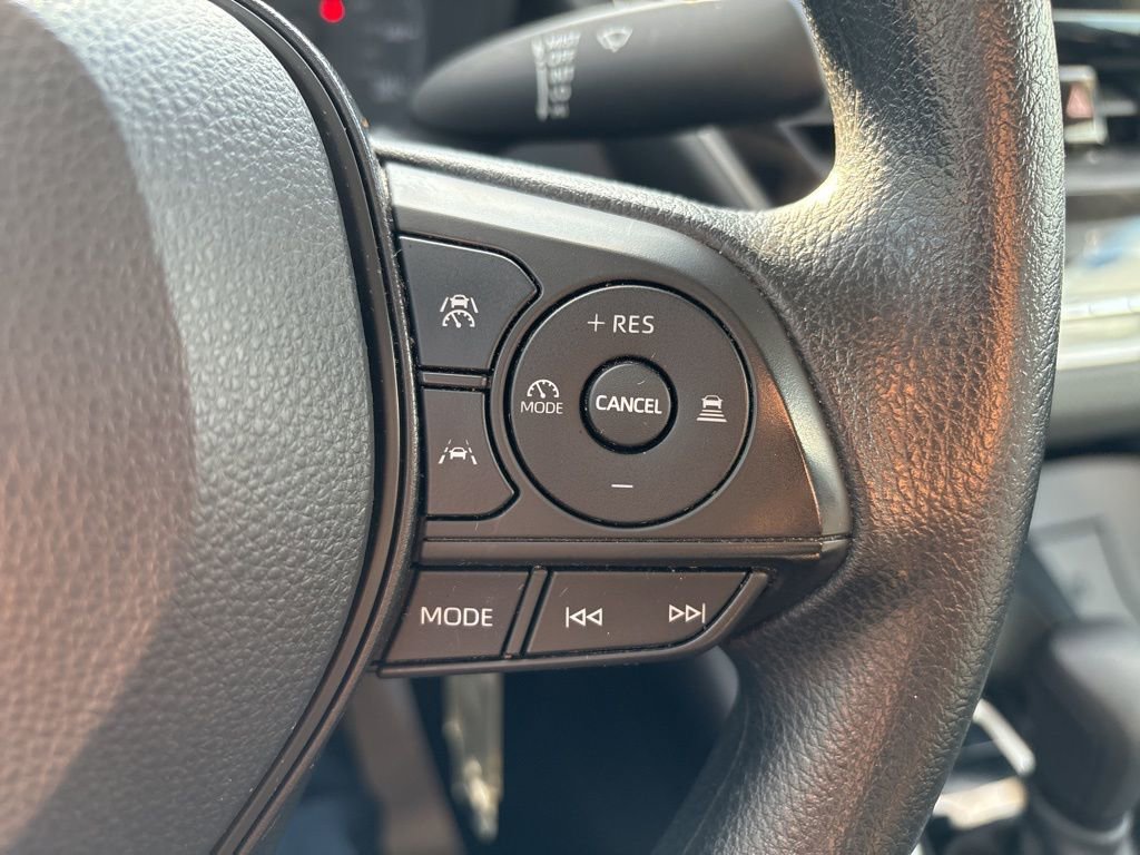 Used 2023 Toyota Corolla LE image 19