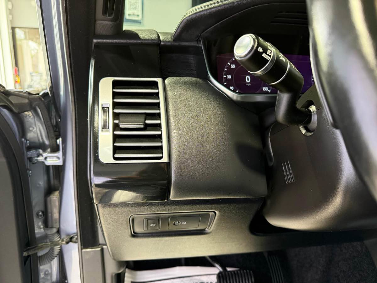 Used 2019 Land Rover Range Rover HSE AWD/4WD image 29