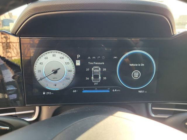 Used 2025 Hyundai Elantra SEL image 25