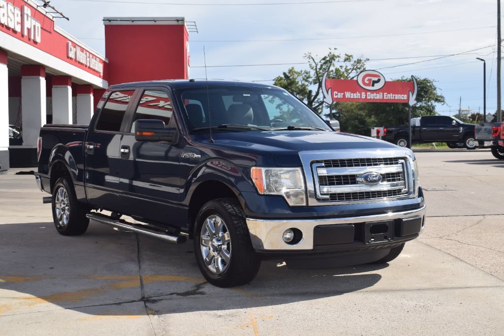 Used 2014 Ford F150 XLT w/ XLT Chrome Package RWD image 2