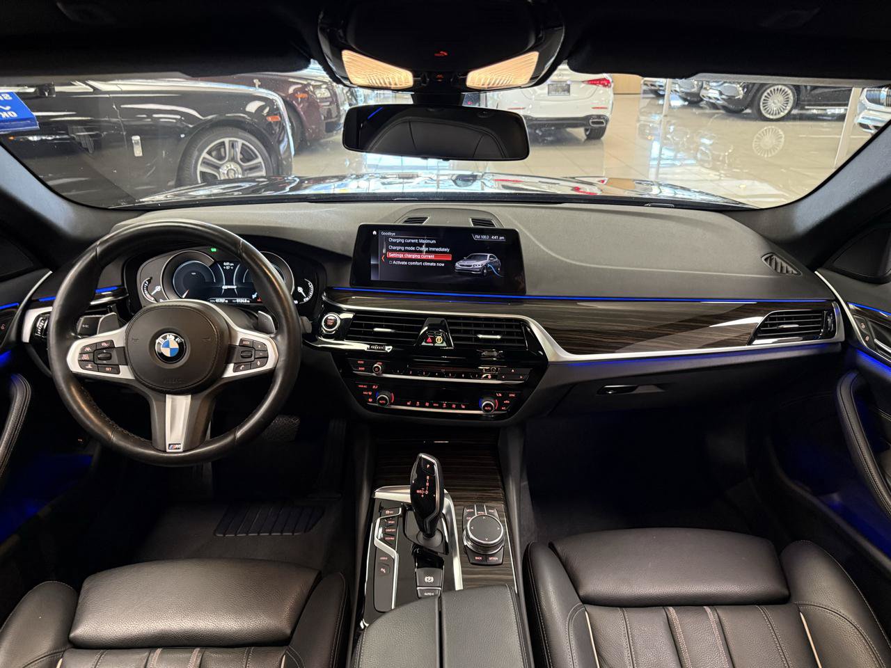 Used 2019 BMW 530e RWD image 11