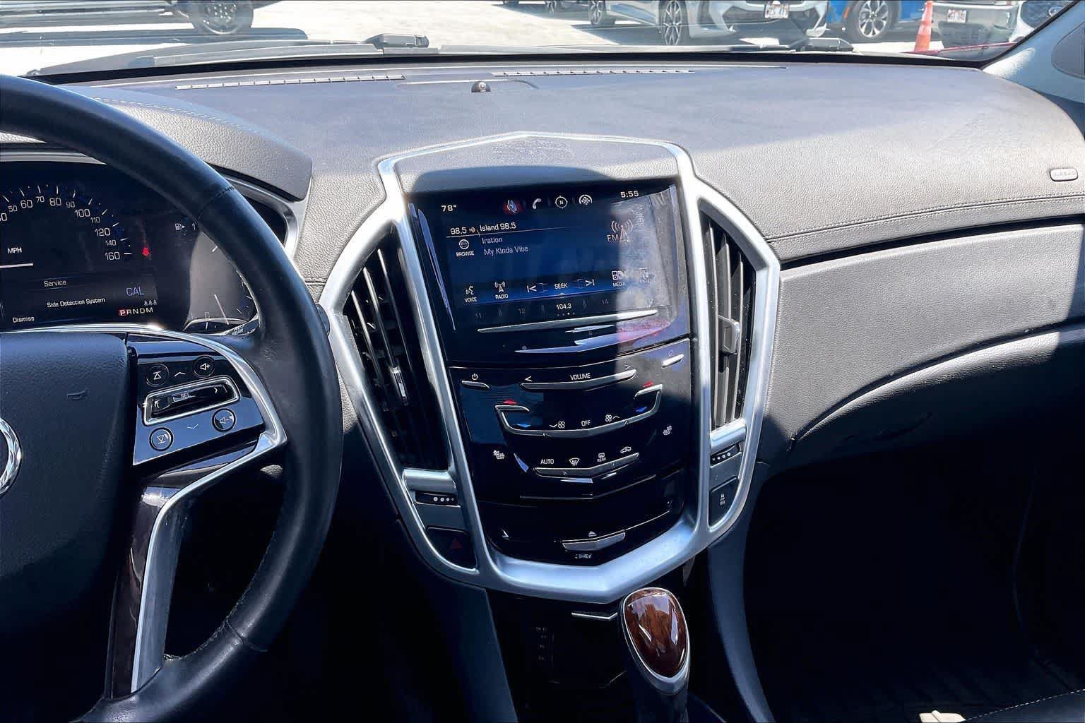 Used 2016 Cadillac SRX Luxury w/ Driver Awareness Package AWD/4WD image 15