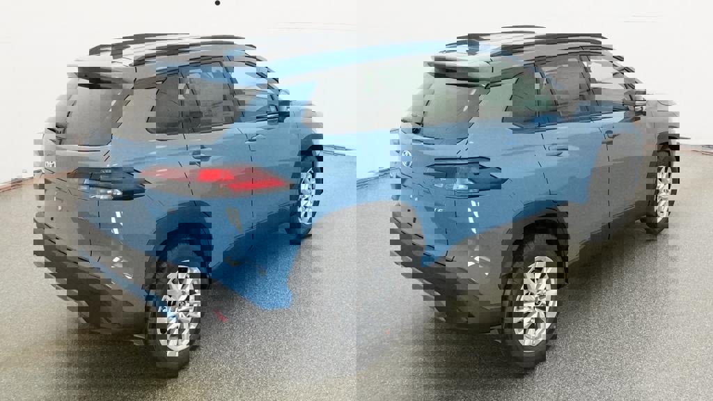 New 2026 Toyota Corolla Cross LE FWD image 5