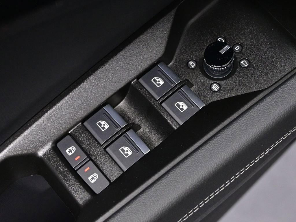 Used 2024 Audi Q4 e-tron Premium Plus w/ Premium Plus image 15