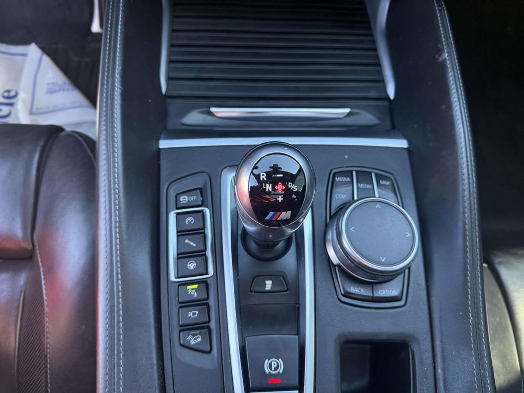 Used 2017 BMW X5 M image 21