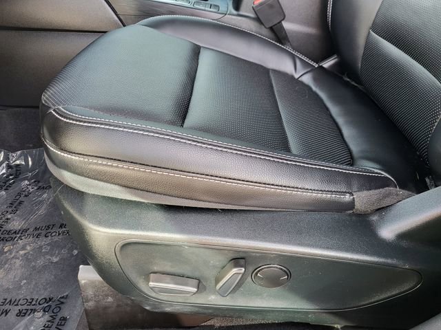 Used 2022 Ford Escape SEL w/ Class II Trailer Tow Package image 14