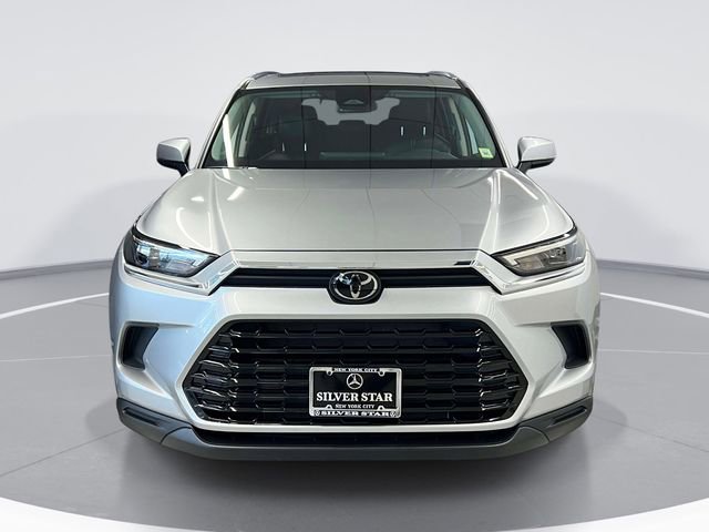 Used 2024 Toyota Grand Highlander XLE image 2