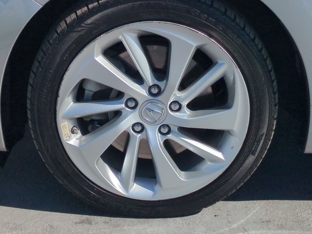 Used 2017 Acura ILX FWD image 23