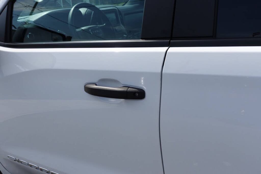 Used 2023 GMC Sierra 1500 Pro w/ Graphite Edition AWD/4WD image 16