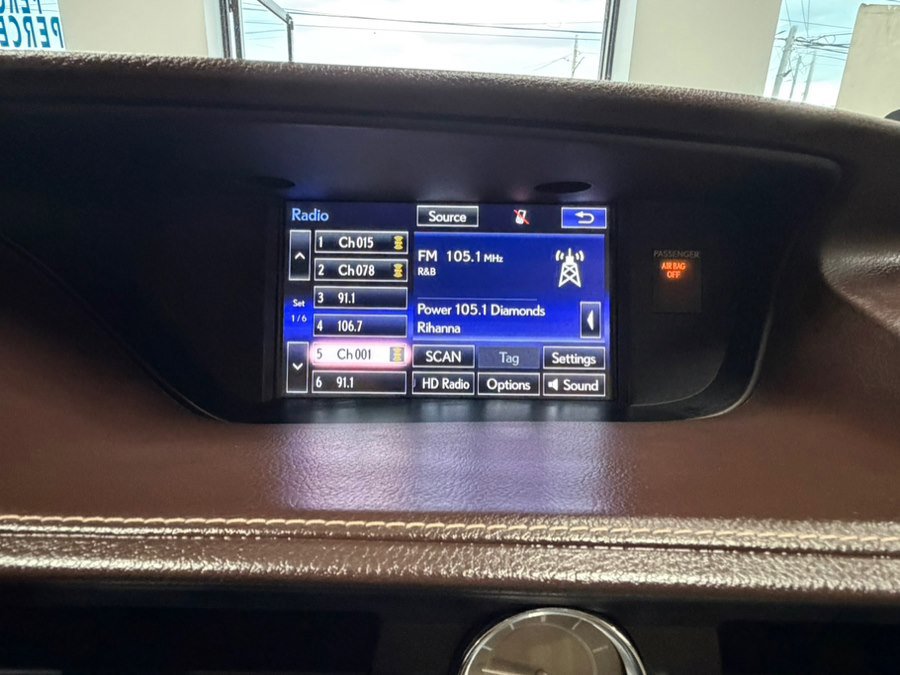 Used 2016 Lexus ES 350 w/ Luxury Package w/Wood Trim image 51