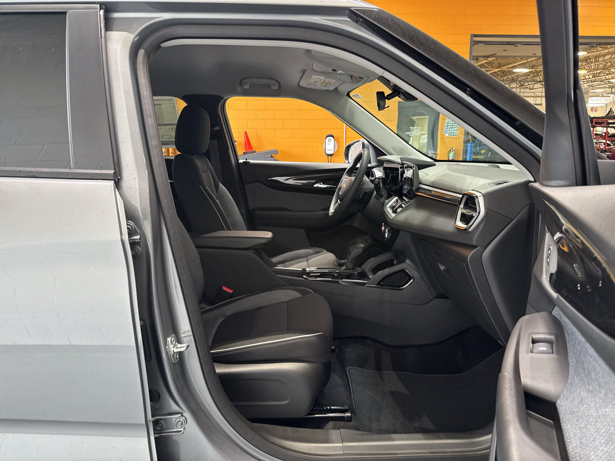 New 2026 Chevrolet TrailBlazer LT AWD/4WD image 18