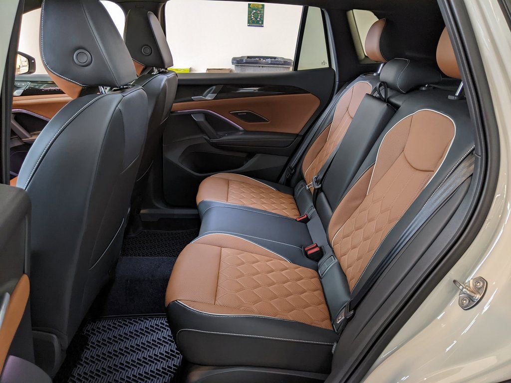 New 2026 Volkswagen Tiguan SEL R-Line image 23