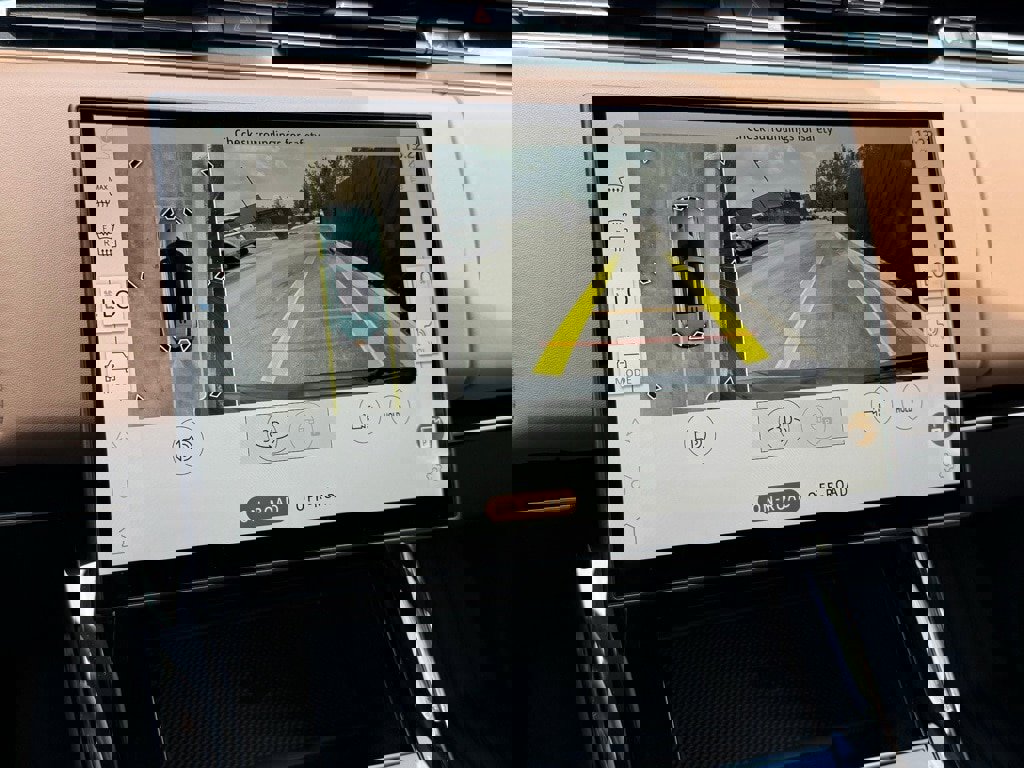 New 2025 Land Rover Range Rover Sport Dynamic SE image 23