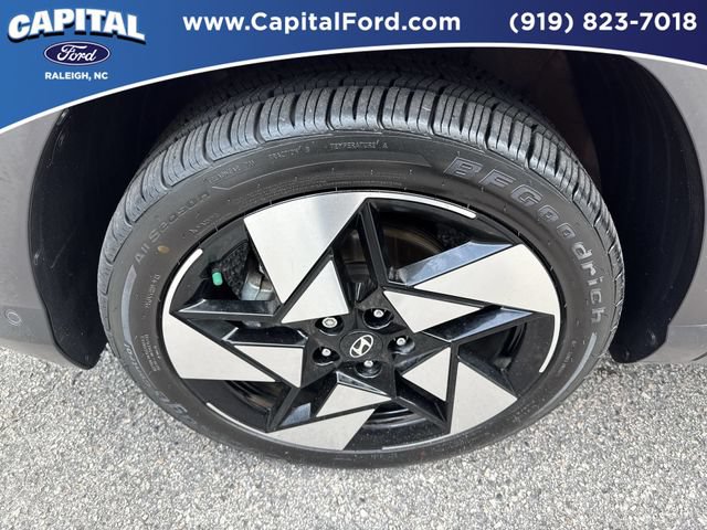 Used 2024 Hyundai Kona Limited FWD image 13