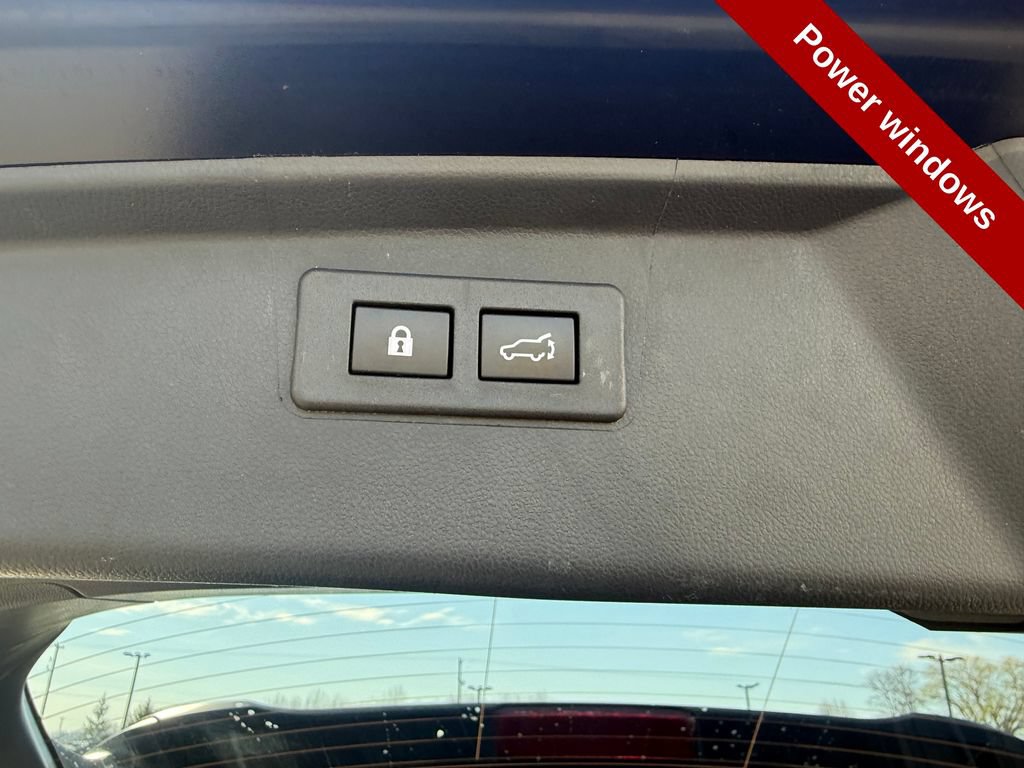 Used 2024 Subaru Outback Premium AWD/4WD image 29