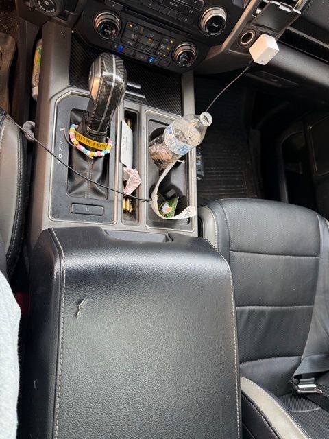 Used 2018 Ford F150 Raptor w/ Equipment Group 802A Luxury AWD/4WD image 7