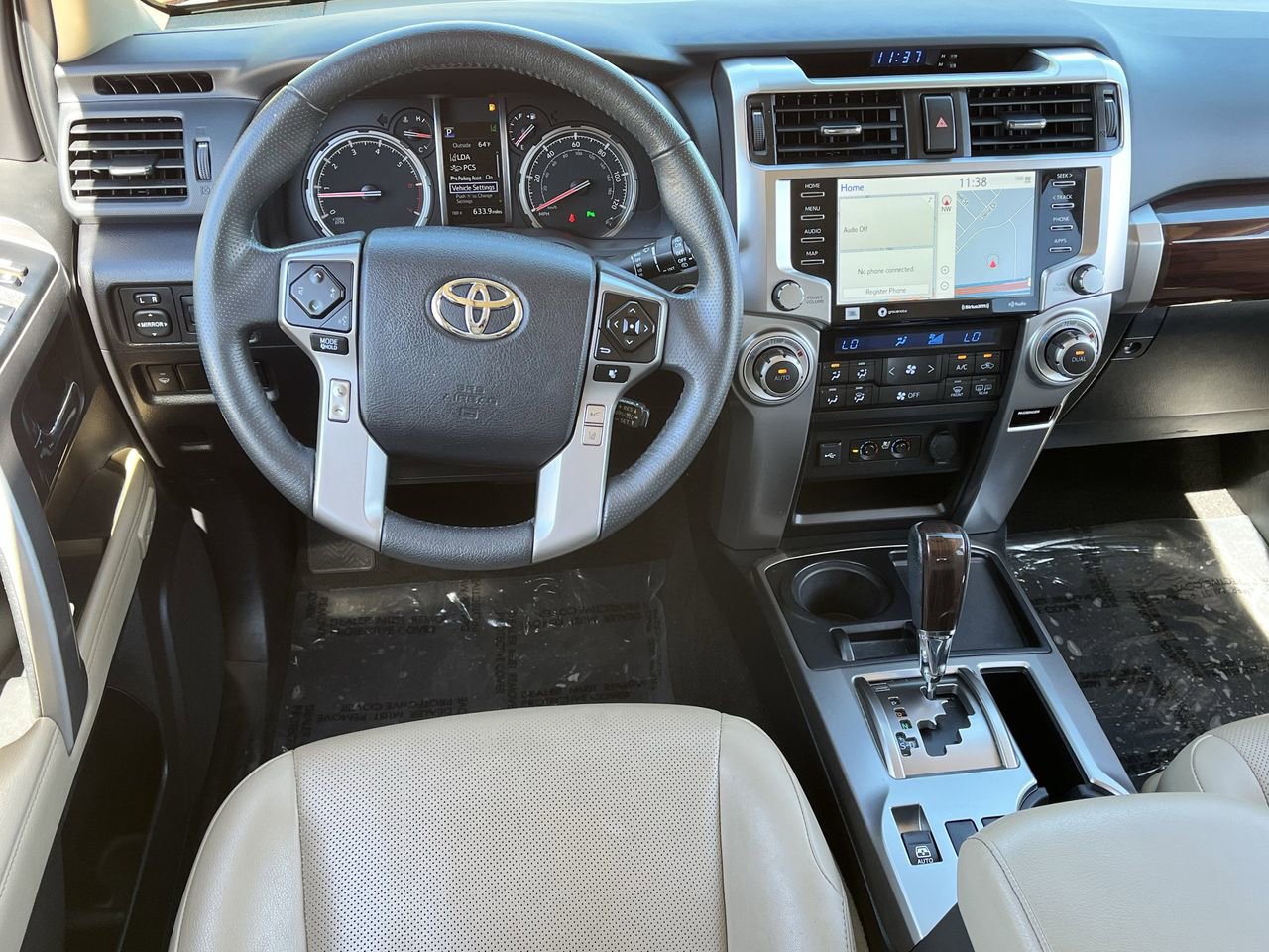Used 2020 Toyota 4Runner Limited image 10